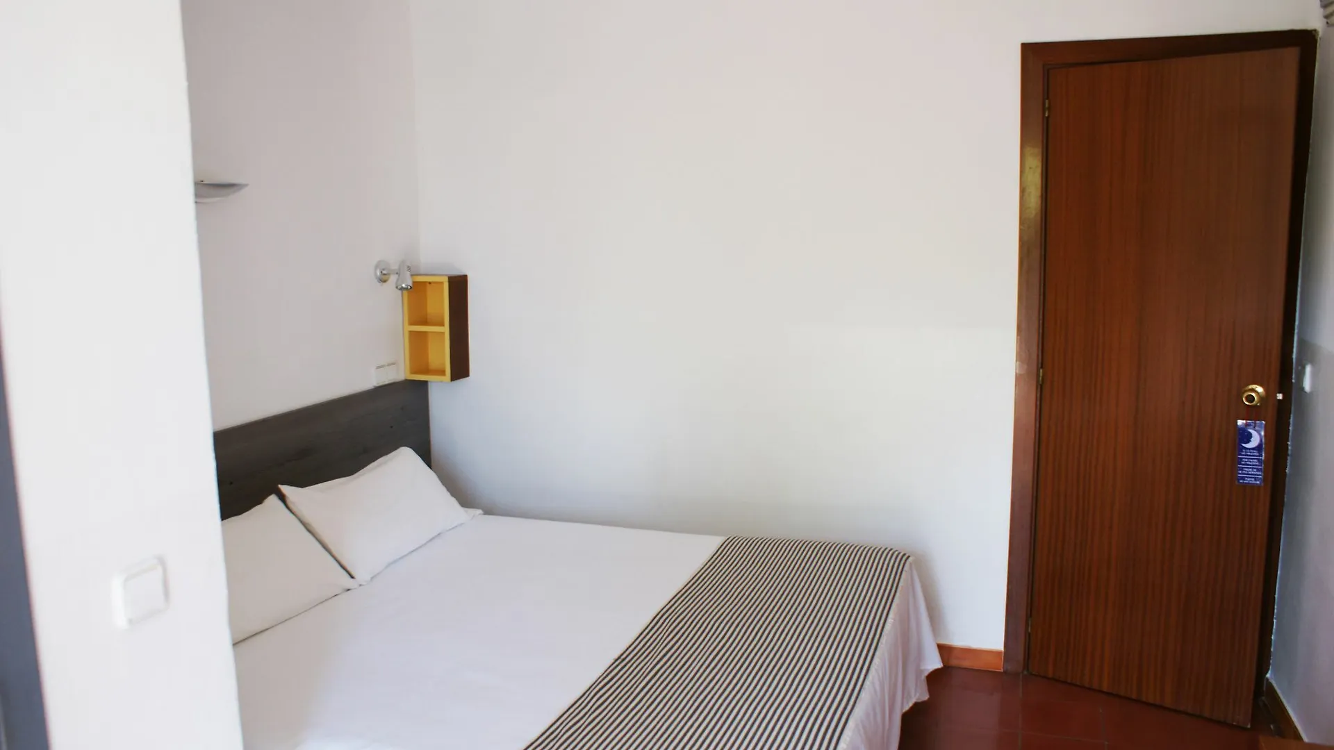 Hostal Plaja i Pati de Can Plaja Palafrugell 2*,